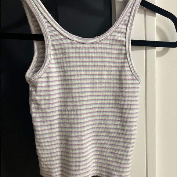 Brandy Melville cropped tank - Picture 3 of 3